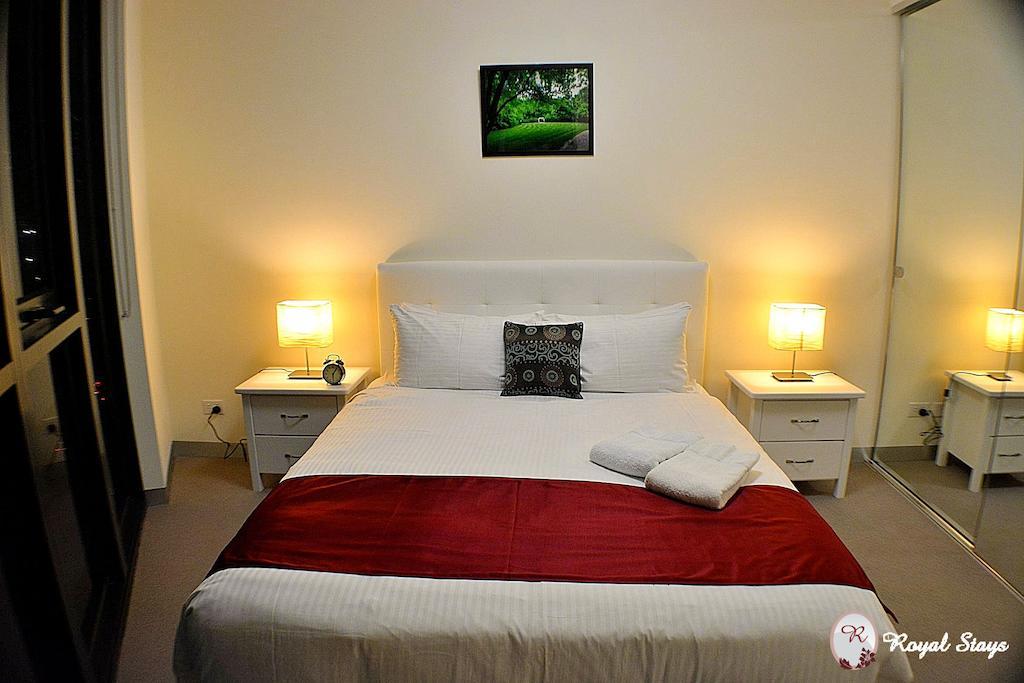 Royal Stays Apartments Melbourne- Southbank Room photo